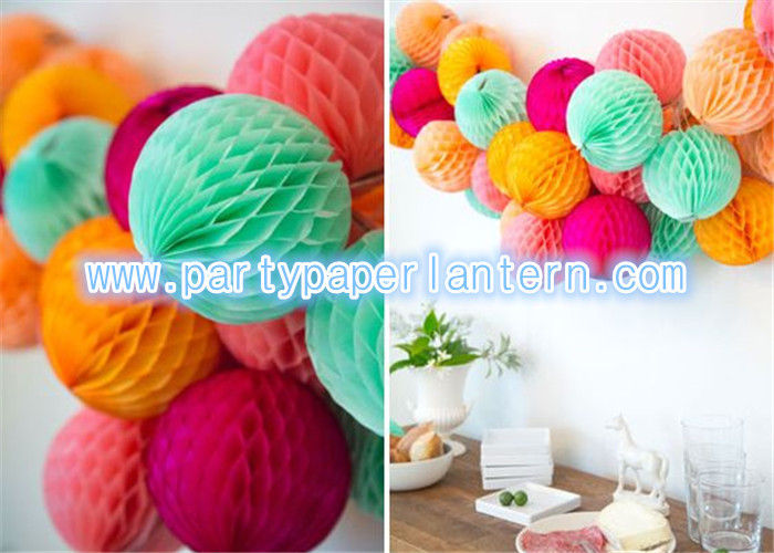 Recycled Round Paper Honeycomb Balls For Table Decoration , Tissue Paper Lanterns